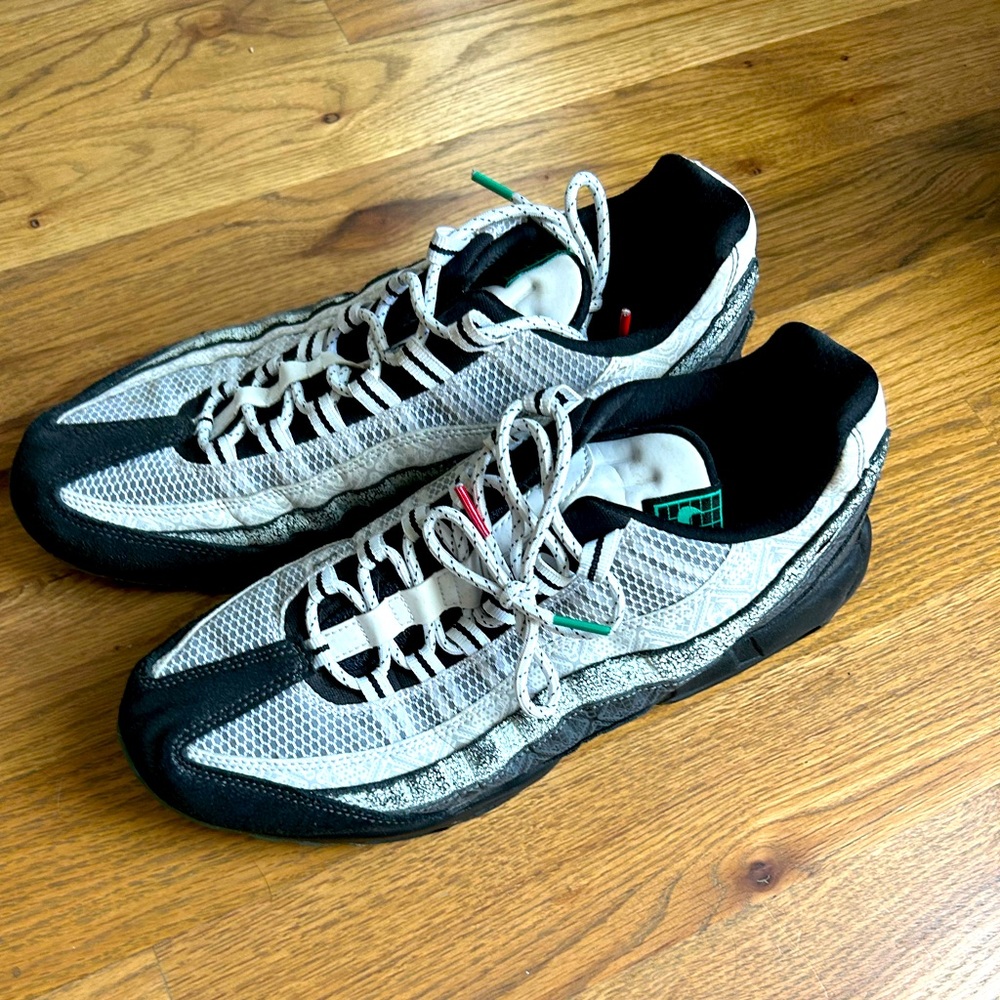 Day of the dead 2019 Worn twice Air Max 97